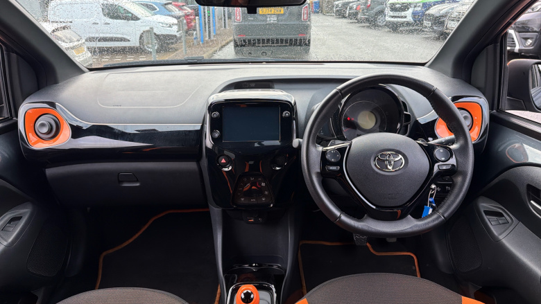 Toyota Aygo 1.0 VVT-i JBL Edition 5dr x-shift Petrol Hatchback